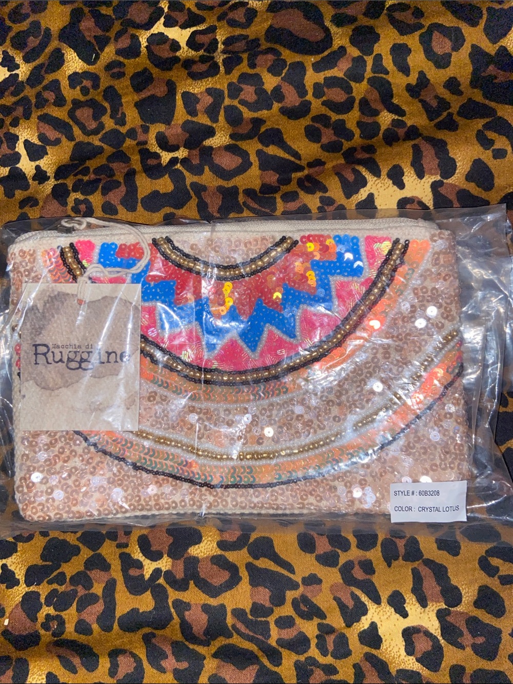 Ruggine Crystal Lotus Sequin Embellished Clutch - Pink & Gold